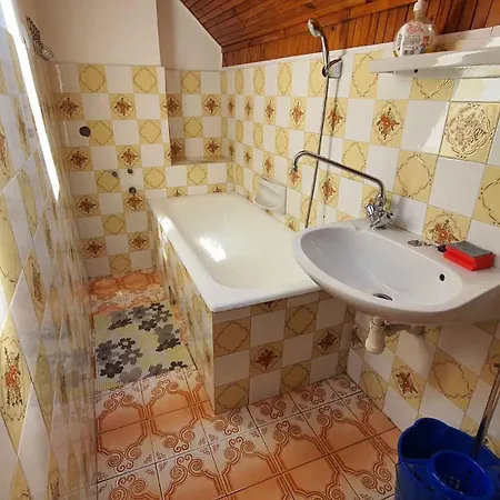 In - Balaton 20050 펜션